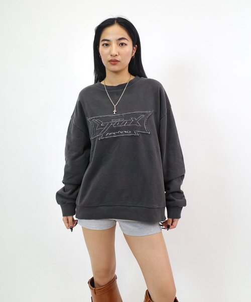 WHO'S WHO gallery（フーズフーギャラリー）の「【UNISEX/ユニセックス】BRONXパッチ刺繍スウェット（スウェット・レディース・グレー/ネイビー/チャコールグレー・MEDIUM/LARGE）」の9枚目の写真