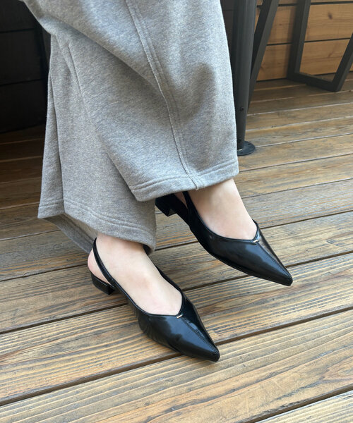 超激安 WEB限定】ソフトカットバックストラップパンプス（ブーツ 靴