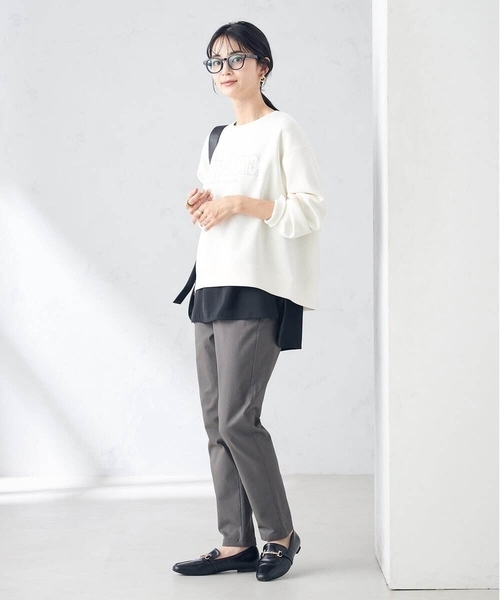 a.v.v（アーヴェヴェ）の「大人のロゴクロップドダンボールスウェット（スウェット・レディース・ミント/ホワイト・38/40/36）」の14枚目の写真