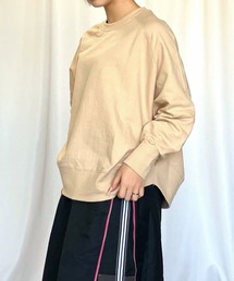 Q | ラグランスリーブスウェット(スウェット)