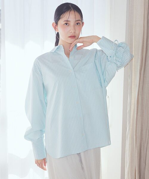 earth music&ecology（アースミュージックアンドエコロジー）の「バックドロストオーバーシャツ（シャツ/ブラウス・レディース・グリーン系その他3/ブルー系その他6/オフホワイト/ブルー・FREE）」の21枚目の写真