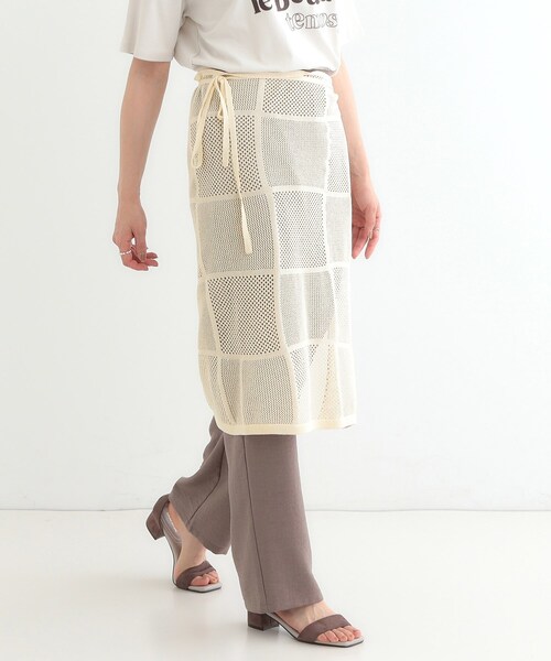 Cutie Blonde（キューティーブロンド）の「パッチワーク風ニット 巻きスカート（スカート・レディース・ブラック/アイボリー・00）」の2枚目の写真