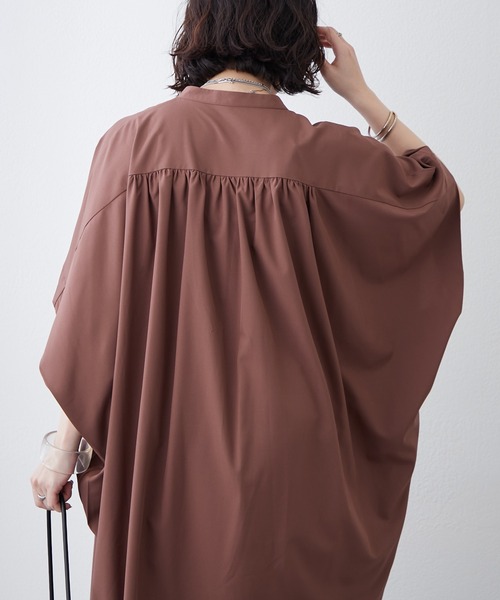 Another Branch olive des olive(アナザーブランチオリーブデオリーブ)の「【リバイバル】再生産決定!ドルマンBIGシャツ(シャツ/ブラウス・レディース・ブラック/オフホワイト/カーキ/ドット/ロイヤルブルー/ブラウン/その他11・FREE)」の14枚目の写真