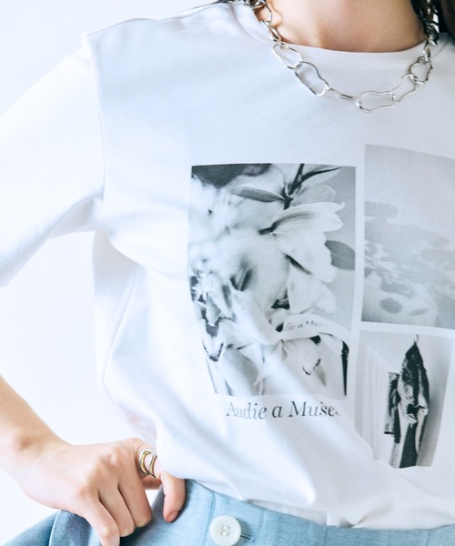 Audie a Muses(オーディアミューズ)の「フォトプリントTシャツ(Tシャツ/カットソー・レディース・ブラック/オフホワイト・42/38)」の3枚目の写真
