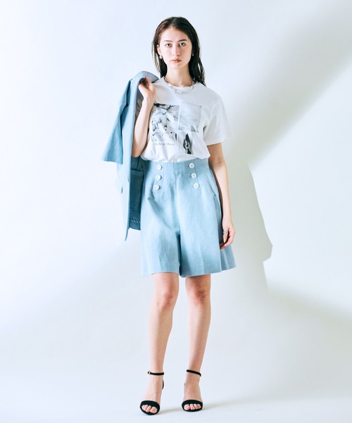 Audie a Muses(オーディアミューズ)の「フォトプリントTシャツ(Tシャツ/カットソー・レディース・ブラック/オフホワイト・42/38)」の8枚目の写真