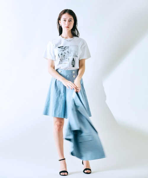Audie a Muses(オーディアミューズ)の「フォトプリントTシャツ(Tシャツ/カットソー・レディース・ブラック/オフホワイト・42/38)」の10枚目の写真