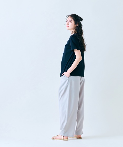 Audie a Muses(オーディアミューズ)の「フォトプリントTシャツ(Tシャツ/カットソー・レディース・ブラック/オフホワイト・42/38)」の17枚目の写真