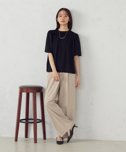 COMME CA ISM(コムサイズム)の「前後2WAY ギャザーブラウス(シャツ/ブラウス・レディース・ベージュ/ブラック・LARGE/MEDIUM)」の21枚目の写真