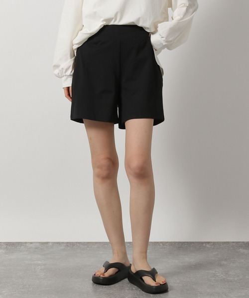 LAKOLE(ラコレ)の「【多機能ウェア】ラッシュガードショートパンツ / 291649(ラッシュガード・レディース・モカ/ブラック/チャコールグレー・FREE)」の1枚目の写真