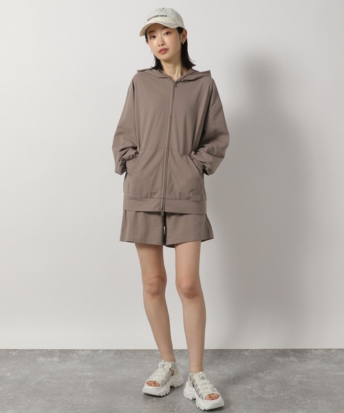 LAKOLE(ラコレ)の「【多機能ウェア】ラッシュガードショートパンツ / 291649(ラッシュガード・レディース・モカ/ブラック/チャコールグレー・FREE)」の16枚目の写真