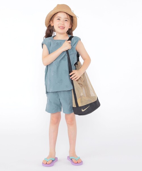 SHIPS（シップス）の「SHIPS KIDS:100cm～130cm / パイル ジャカード ノースリーブ TEE（タンクトップ・キッズ・ブルー系/オフホワイト・100/110/120/130）」の21枚目の写真
