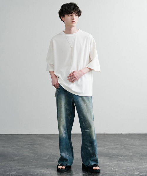 Rocky Monroe（ロッキーモンロー）の「UVカット 梨地裾スリット オーバーサイズストレッチクルーネック半袖Tシャツ ビッグTシャツ（Tシャツ/カットソー・メンズ・ダークグレー/ベージュ/ブルーグレー/ブラック/ダークグリーン/オフホワイト・M/L/LL）」の10枚目の写真