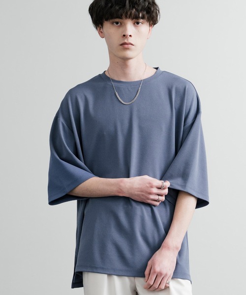 Rocky Monroe（ロッキーモンロー）の「UVカット 梨地裾スリット オーバーサイズストレッチクルーネック半袖Tシャツ ビッグTシャツ（Tシャツ/カットソー・メンズ・ダークグレー/ベージュ/ブルーグレー/ブラック/ダークグリーン/オフホワイト・M/L/LL）」の20枚目の写真