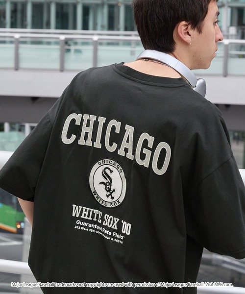 MLB（メジャーリーグベースボール）の「MLB/メジャーリーグベースボール 別注 ロゴ刺繍バックデザイン ビッグシルエットオーバーサイズ半袖Tシャツ（Tシャツ/カットソー・メンズ・スミクロ/ネイビー/ダークブラウン/ホワイト/ライトグレー・S/M/L）」の8枚目の写真