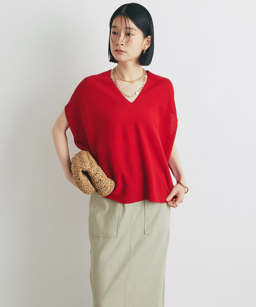 un dix cors（アンディコール）の「《縫い目がなくストレスフリーな着心地》ホールガメントフレンチVネック（ニット/セーター・レディース・ベージュ/レッド/グリーン/ブラック・FREE）」の15枚目の写真
