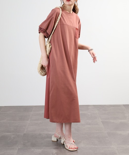 EGLANTINE(エグランティーヌ)の「EGLANTINE 素材切り替えカットソーワンピース 半袖ロングワンピース(ワンピース・レディース・グレイッシュブルー/カーキ/ブラック/ダークグリーン/レンガ・40)」の14枚目の写真
