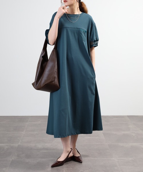 EGLANTINE(エグランティーヌ)の「EGLANTINE 素材切り替えカットソーワンピース 半袖ロングワンピース(ワンピース・レディース・グレイッシュブルー/カーキ/ブラック/ダークグリーン/レンガ・40)」の8枚目の写真
