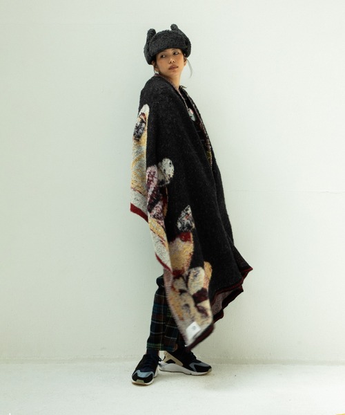 STOF(ストフ)の「STOF/ストフ/STAR MOHAIR KNIT BLANKET(ストール/ショール・メンズ・ブラック/ブルー・FREE)」の10枚目の写真