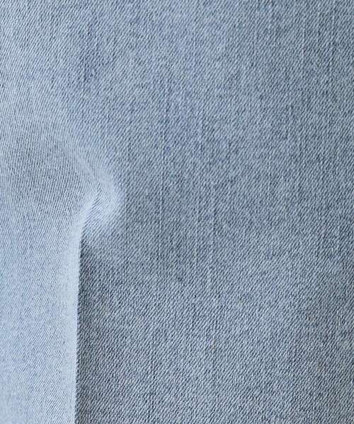 OPAQUE.CLIP(オペークドットクリップ)の「ストレッチライトオンスワイドデニム【洗濯機洗い可】(デニムパンツ・レディース・ライトブルー/ブルー系その他・40/38/42)」の7枚目の写真