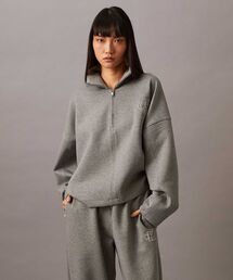ロングスリーブ ハーフジッププルオーバー
