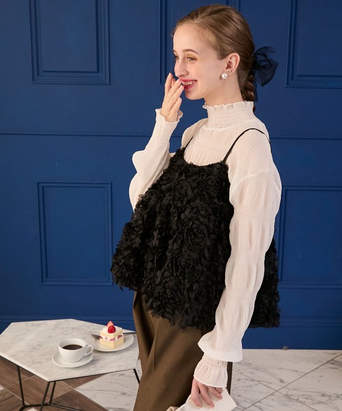 BONLECILL noir（ボンルシールノワール）の「【BONLECILL noir】フラワーチュールキャミソールビスチェ（キャミソール・レディース・ブラック/アイボリー・FREE）」の6枚目の写真