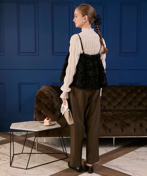 BONLECILL noir（ボンルシールノワール）の「【BONLECILL noir】フラワーチュールキャミソールビスチェ（キャミソール・レディース・ブラック/アイボリー・FREE）」の13枚目の写真