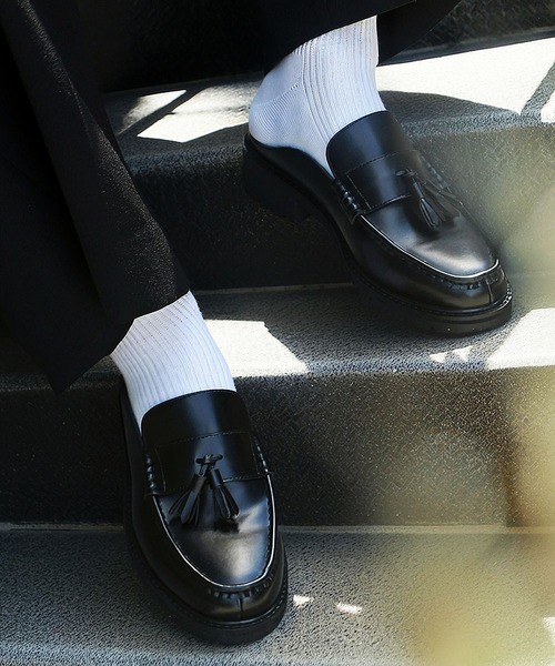 London Shoe Make（ロンドンシューメイク）の「牛革 ＋4.0㎝ タンクソール タッセルローファー ミュール / London Shoe Make Oxford and Derby 9014（ローファー・メンズ・ブラック・S/M/L）」の20枚目の写真