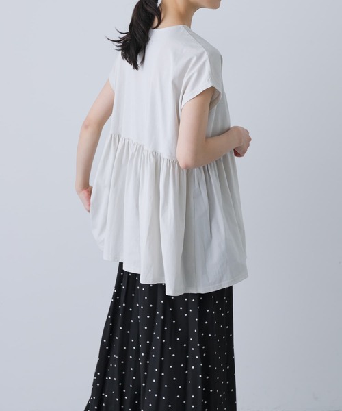 かぐれ（カグレ）の「リネンフレンチAラインカットソー（Tシャツ