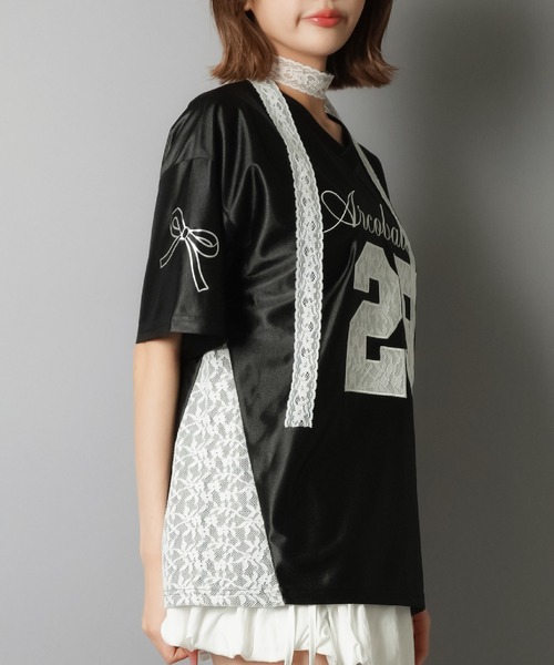 SPINNS（スピンズ）の「半袖ユニフォームTシャツ/レース切り替え/25ロゴ（Tシャツ/カットソー・レディース・ピンク/ブラック/グレー/ネイビー・ONESIZE）」の8枚目の写真