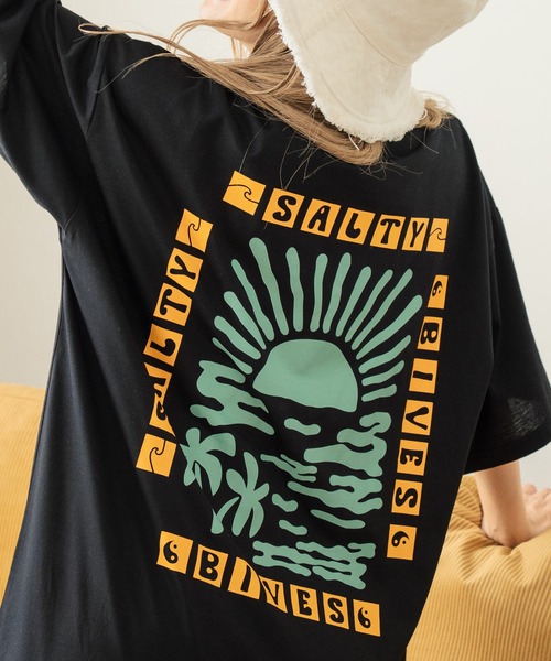 anap mimpi(アナップミンピ)の「SUN & SEA サーフプリントビッグTシャツワンピース(ワンピース・レディース・ブラウン/ブラック/キナリ/ブルー・FREE)」の12枚目の写真