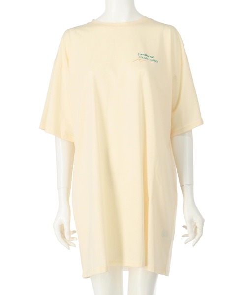 anap mimpi(アナップミンピ)の「SUN & SEA サーフプリントビッグTシャツワンピース(ワンピース・レディース・ブラウン/ブラック/キナリ/ブルー・FREE)」の18枚目の写真