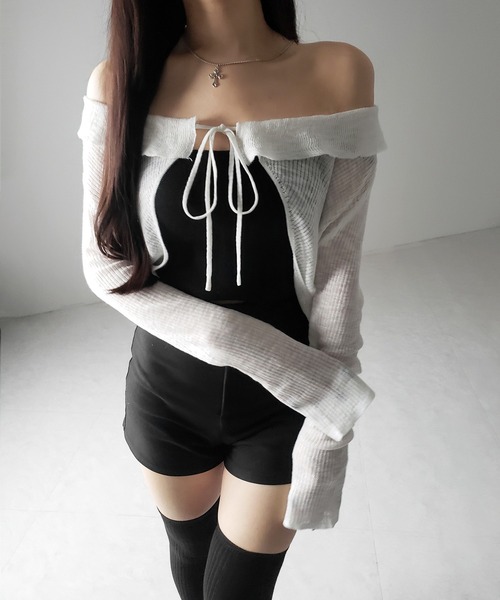 me+em select（ミームセレクト）の「【 ２color 】襟付きフロントリボンシアーニットショートカーディガン ／ collar front ribbon sheer knit short cardigan（カーディガン/ボレロ・レディース・ブラック/ホワイト・FREE）」の20枚目の写真