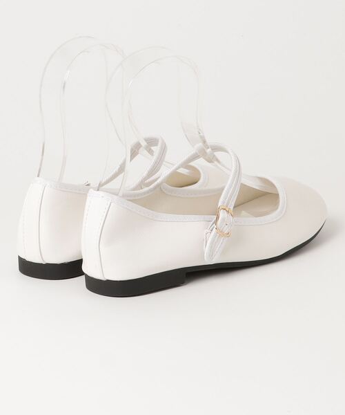 ROOPTOKYO(ループトウキョウ)の「ストラップシューズ メリージェーン(バレエシューズ・レディース・ホワイト/ブラウン系・25.0cm/24.0cm/23.5cm/23.0cm)」の5枚目の写真