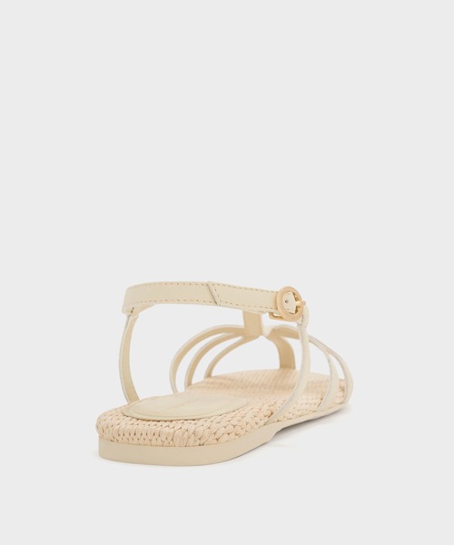 CHARLES & KEITH(チャールズ & キース)の「ストラッピー ラフィアTバーアンクルストラップサンダル(サンダル・レディース・クリーム/オリーブ・22.5cm/23cm/23.5cm/24.5cm/25cm/25.5cm/26.5cm)」の4枚目の写真