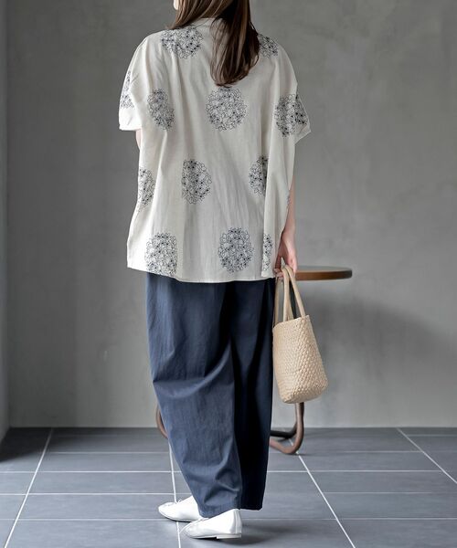 rps（アールピーエス）の「リラックスワイドパンツ（その他パンツ・レディース・アイボリー/ネイビー・フリー）」の14枚目の写真