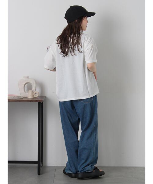 ehka sopo(エヘカソポ)の「プリントタックTシャツ(Tシャツ/カットソー・レディース・サックスブルー/オフホワイト/ブラック/ピンク・F)」の13枚目の写真