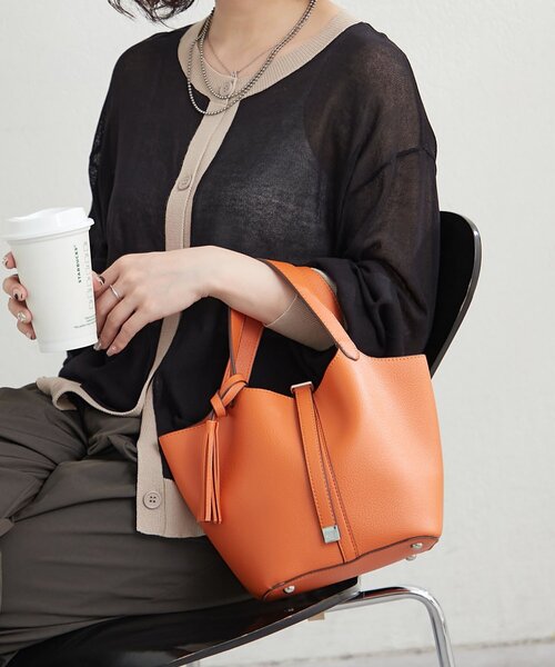 8色展開】きれいめデザイン、タッセル付ハンドバッグ（ショルダー