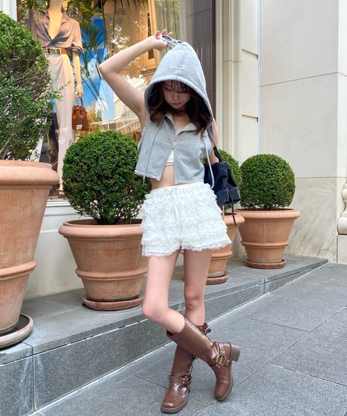 RAY CASSIN(レイカズン)の「フード付きノースリZIPパーカー(Tシャツ/カットソー・レディース・ブラック/グレー/ホワイト系その他・FREE)」の6枚目の写真