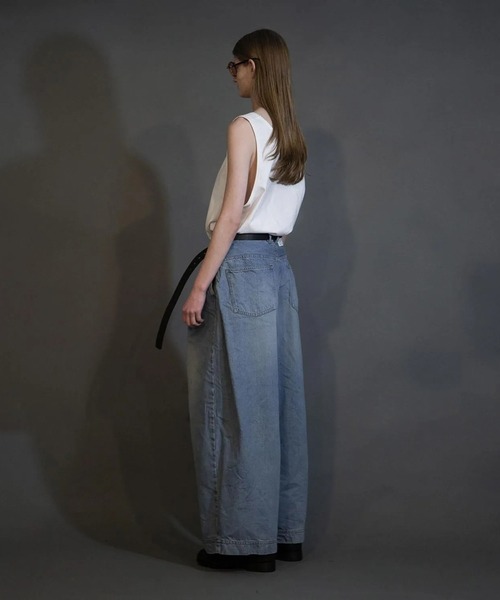 my beautiful landlet（マイビューティフルランドレット）の「【my beautiful landlet】12oz DENIM TUCK WIDE PANTS（USED）（デニムパンツ・メンズ・ブラック/インディゴブルー・0/1/2）」の8枚目の写真