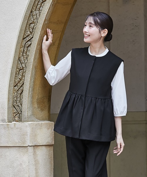 セール】小さいサイズ 【レディーススーツ】ペプラムベスト