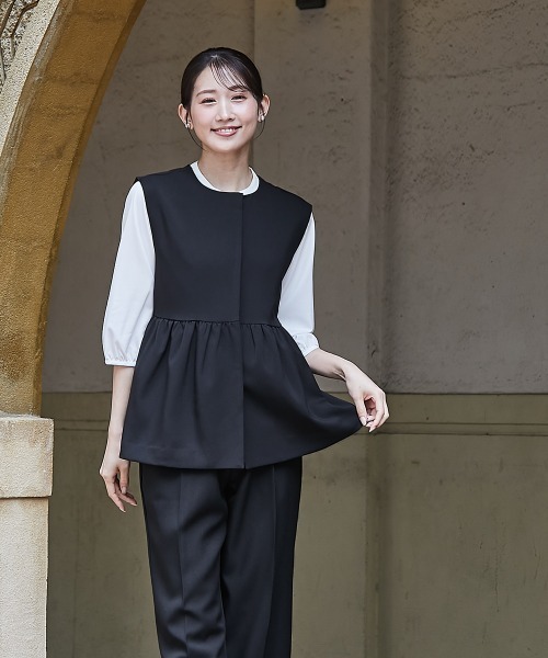 Petitjo(プッチージョ)の「小さいサイズ 【レディーススーツ】ペプラムベスト (セットアップ対応・上下別売り) 低身長さん・小柄女性(スーツセット・レディース・ネイビー/ブラック/グレイッシュベージュ・PL/PM/PS/PSS)」の19枚目の写真