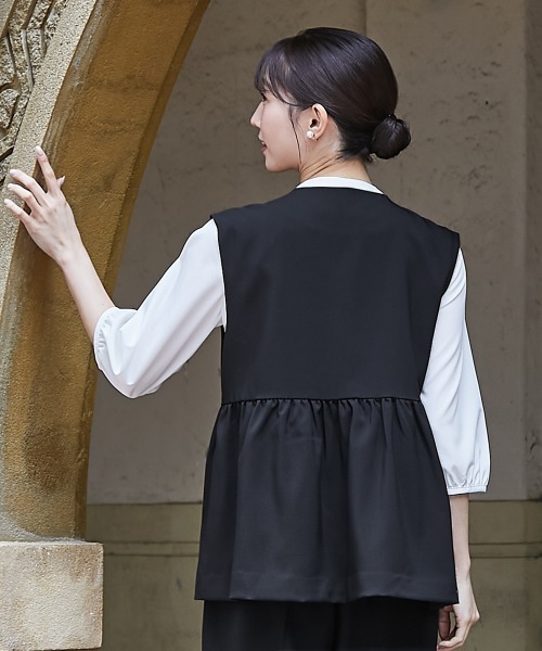 Petitjo(プッチージョ)の「小さいサイズ 【レディーススーツ】ペプラムベスト (セットアップ対応・上下別売り) 低身長さん・小柄女性(スーツセット・レディース・ネイビー/ブラック/グレイッシュベージュ・PL/PM/PS/PSS)」の21枚目の写真