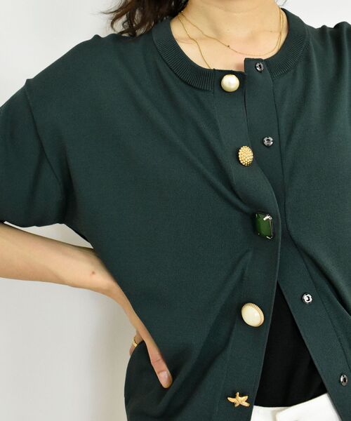 le.coeur blanc（ルクールブラン）の「TORRAZZO DONNA ビジューカーディガン（カーディガン/ボレロ・レディース・ブラウン/グリーン/ライトベージュ・38）」の5枚目の写真