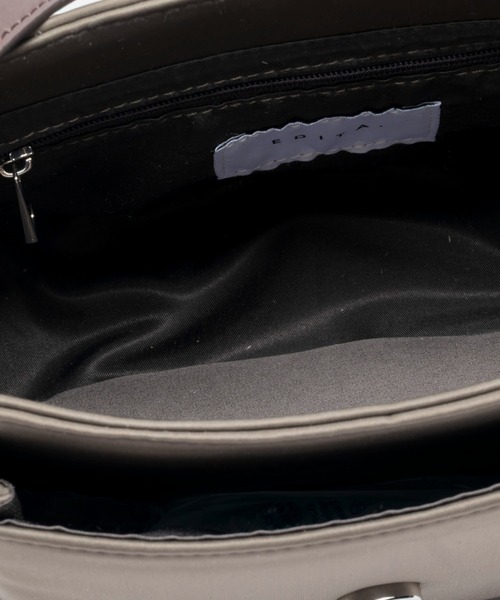 EDITA.（エディータ）の「Round pocket hand bag コンパクト / ペットボトル収納可（ハンドバッグ・レディース・オリーブ/ブラック・FREE）」の17枚目の写真