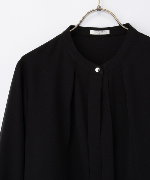 Honeys（ハニーズ）の「バンドカラーブラウス（シャツ/ブラウス・レディース・ブラウン/グレイッシュブルー/アイボリー/グレイッシュベージュ/ブラック・3L/L/LL/M/S）」の22枚目の写真