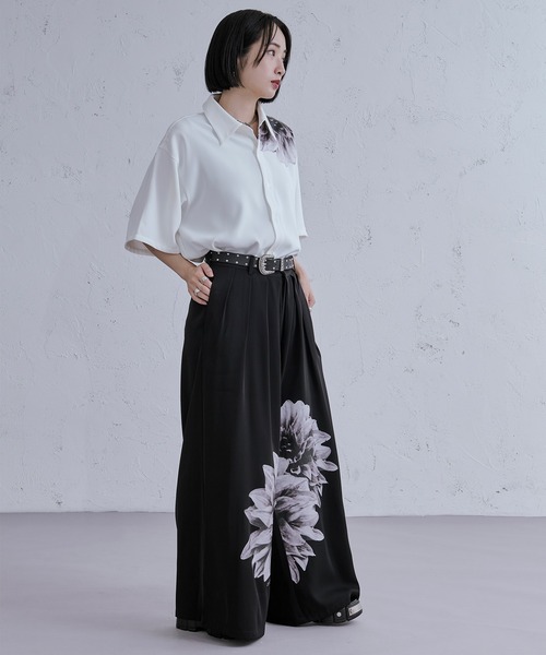 Ellno Loset（エルノロゼット）の「フラワーモチーフプリントパンツ SET UP対応（その他パンツ・メンズ・ブラック/ライトグレー・X-SMALL/SMALL/MEDIUM/LARGE）」の10枚目の写真