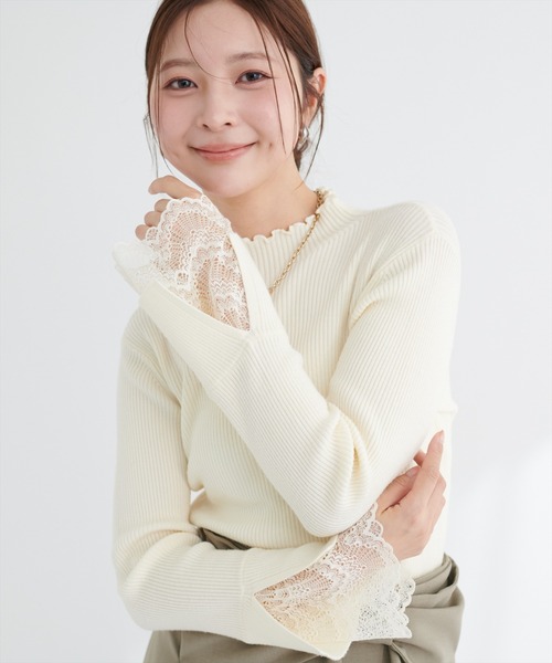 natural couture（ナチュラルクチュール）の「袖口レースもちもちリブタートル（ニット/セーター・レディース・ベージュ系その他/ピンク/ブラック/サックスブルー/ブラック系その他/チャコールグレー/オフホワイト・FREE）」の2枚目の写真