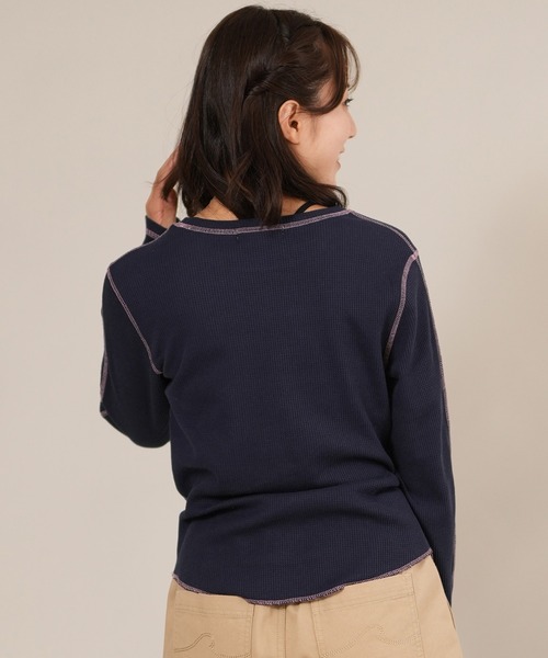 ムラサキスポーツ(ムラサキスポーツ)の「RIKKA FEMME/リッカファム サーマルロンT RF25FW04(Tシャツ/カットソー・レディース・ネイビー/ホワイト/カーキ・M/L/S/M)」の6枚目の写真