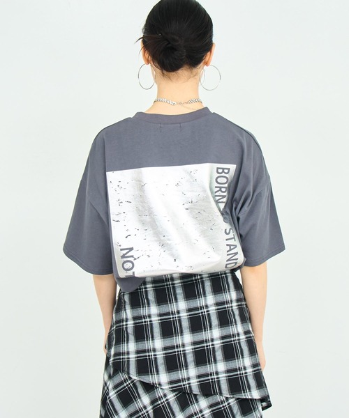 ANAP(アナップ)の「箔 プリント オーバー サイズ Tシャツ(Tシャツ/カットソー・レディース・ホワイト/ダークグレー・FREE)」の8枚目の写真