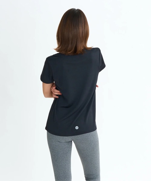ROXY(ロキシー)の「ACTIVE LIFE TEE/ロキシー水陸両用速乾UVケアフロントプリント半袖Tシャツ(水着)(Tシャツ/カットソー・レディース・ブラック/ミント/グレー/ホワイト・LARGE/MEDIUM/SMALL)」の11枚目の写真